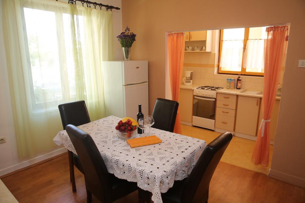 Apartments Vedrana Zadar Rom bilde