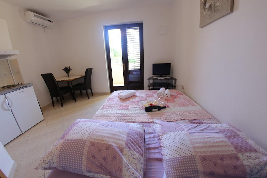 Apartments Vedrana Zadar Eksteriør bilde